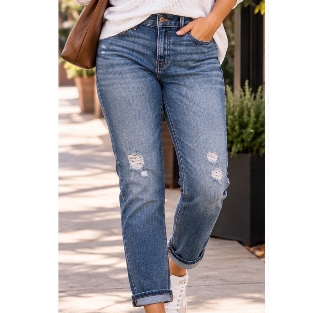 Loft Boyfriend Jeans Size 10 Medium Wash Distressed Straight Leg Denim